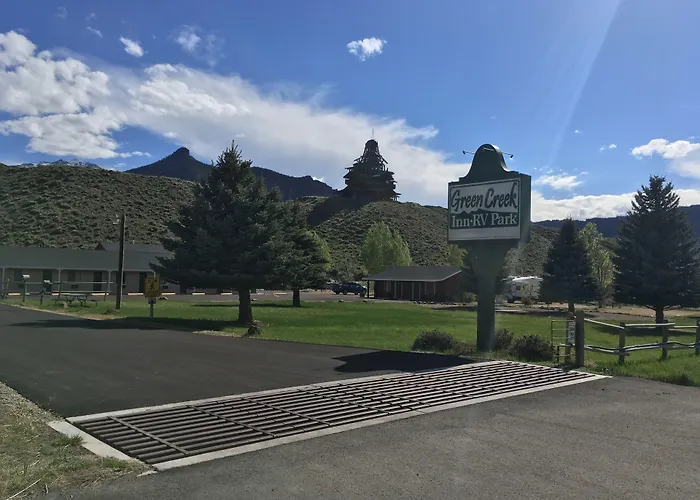 Creek And Rv Park Motel 2*