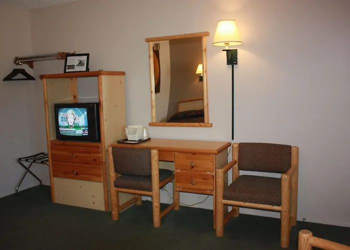 Creek And Rv Park Motel 2*