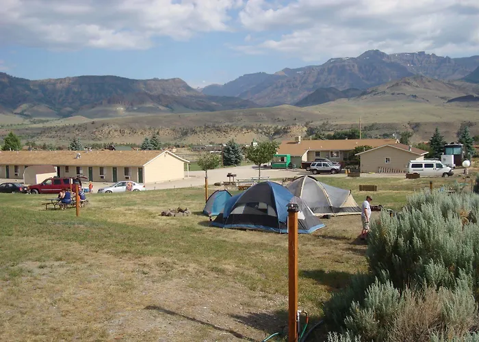 Motel Creek And Rv Park Wapiti